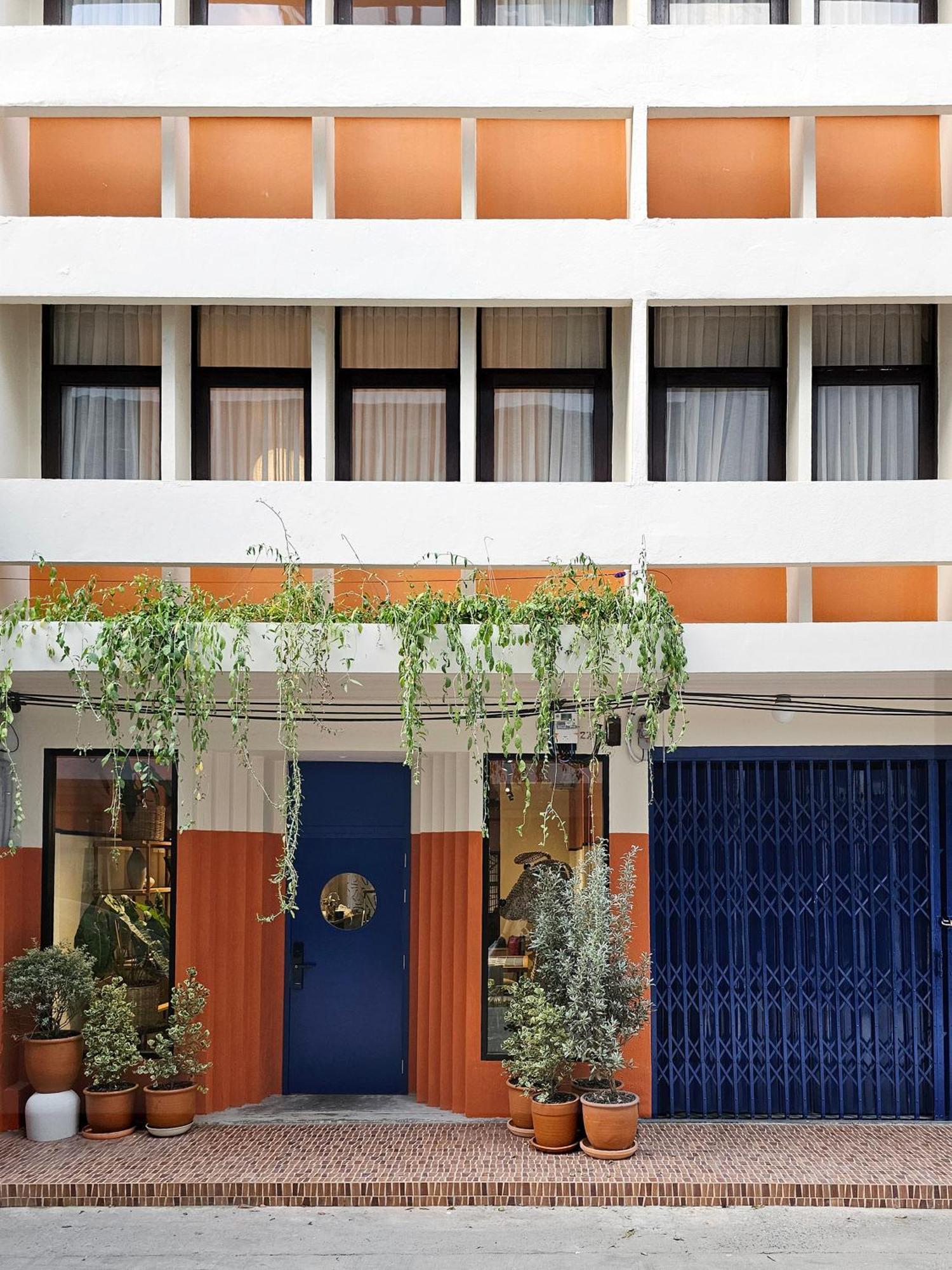 Blu Dock Restel Bangkok Esterno foto
